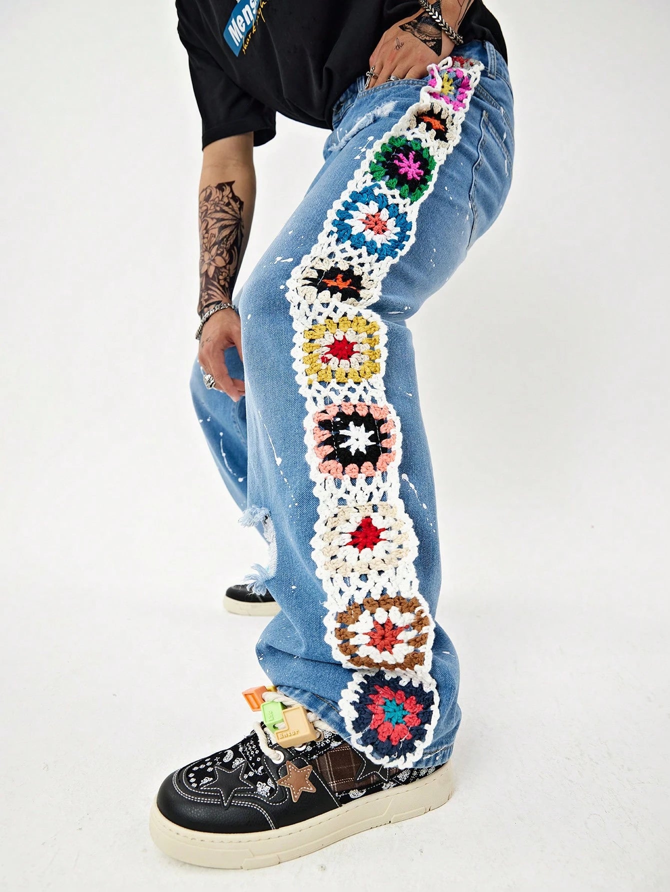 Manfinity EMRG Men Floral Crochet Panel Straight Leg Jeans, Long Royal Blue Straight Leg Rave Outfit Embroidered Cargo Jeans, for Husband, Boyfriend Gifts