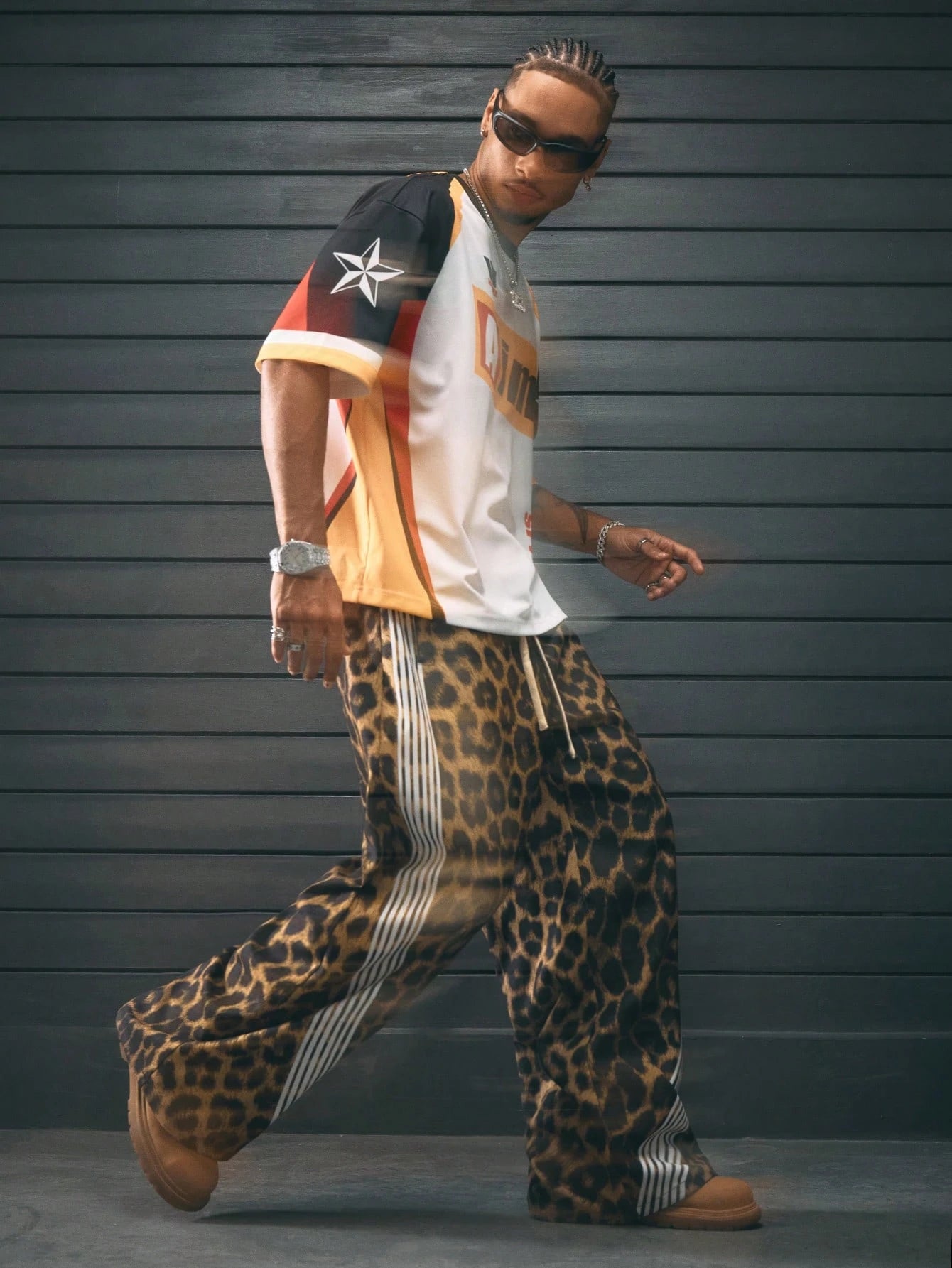 AXEPEAK Assorted Sizes Digital Printed Leopard Floral Pattern Loose Fit Straight Leg Men'S Pants, School, Streetwear