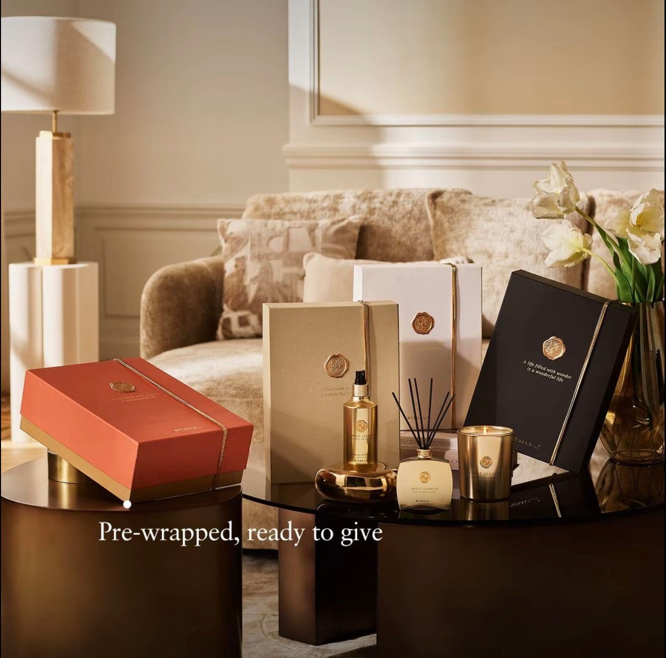 RITUALS Velvet Oudh Large Gift Set Shower Foam Mist Candle Fragrance Sticks