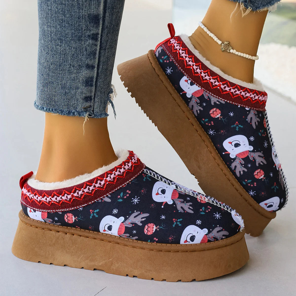 Women'S Cartoon Christmas Print Ankle Boots Casual Slip on Plush Lined Home Shoes Comfortable Winter Short Boots