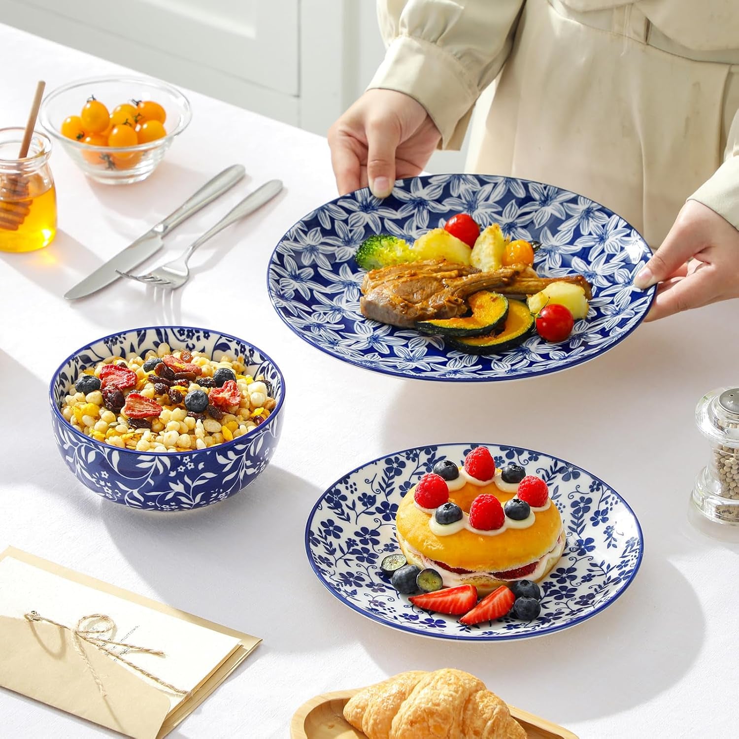 Selene Dinner Sets for 6 People, 18 Pieces Vintage Blue Porcelain Plates and Bowls Set Kitchen Crockery Set Dinnerware Sets, Mircowave and Dishwasher Safe Dishes Set