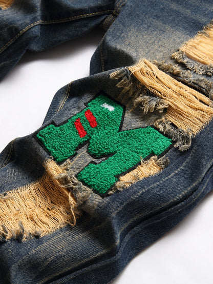 Men Cartoon & Letter Patched Detail Ripped Frayed Jeans