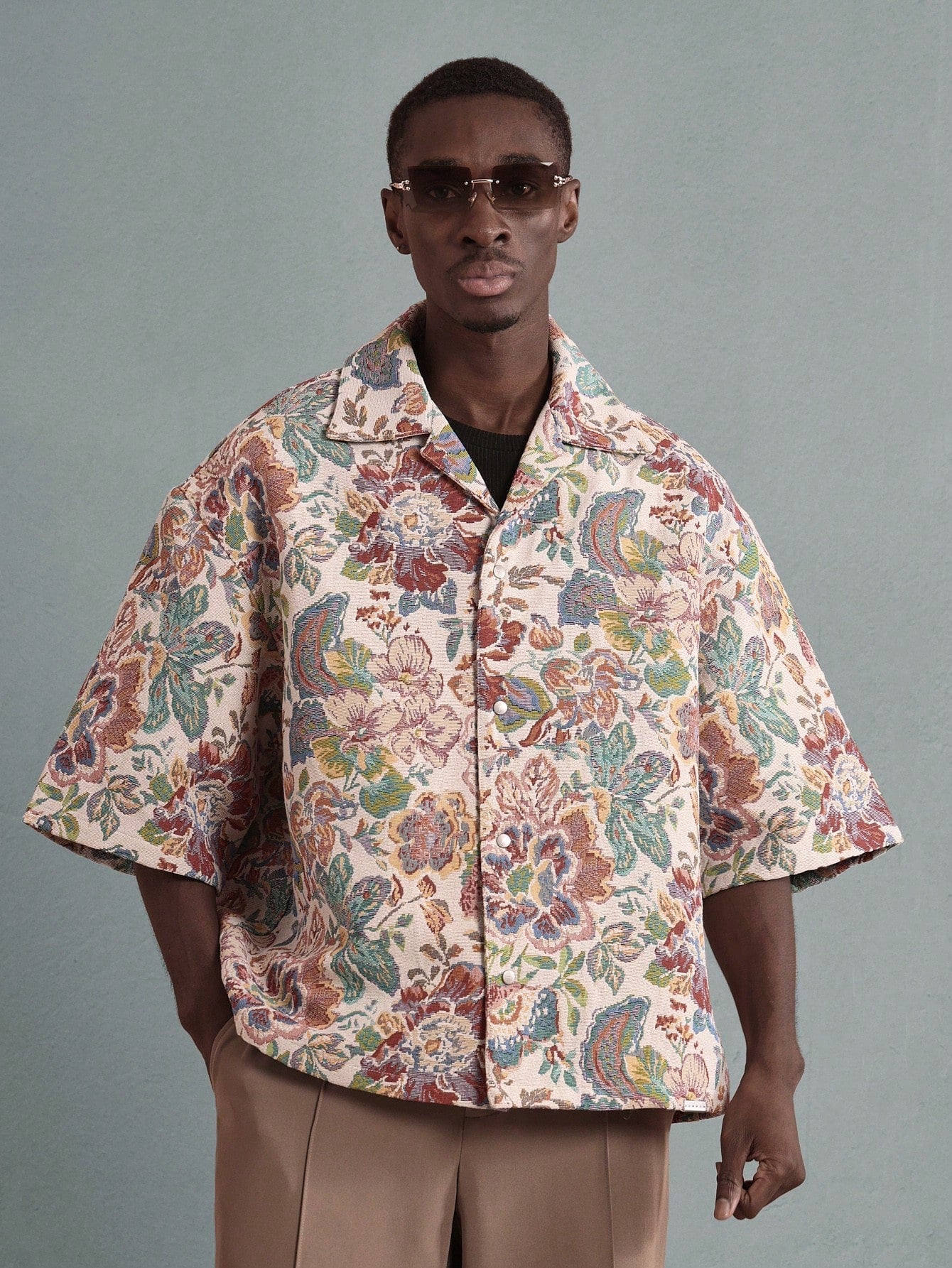 SUMWON Luxury Tapestry Print Button-Up Shirt Boxy Oversized Short Sleeve Summer Festival Casual Designer Relaxed Fit Floral Pattern Resort Wear