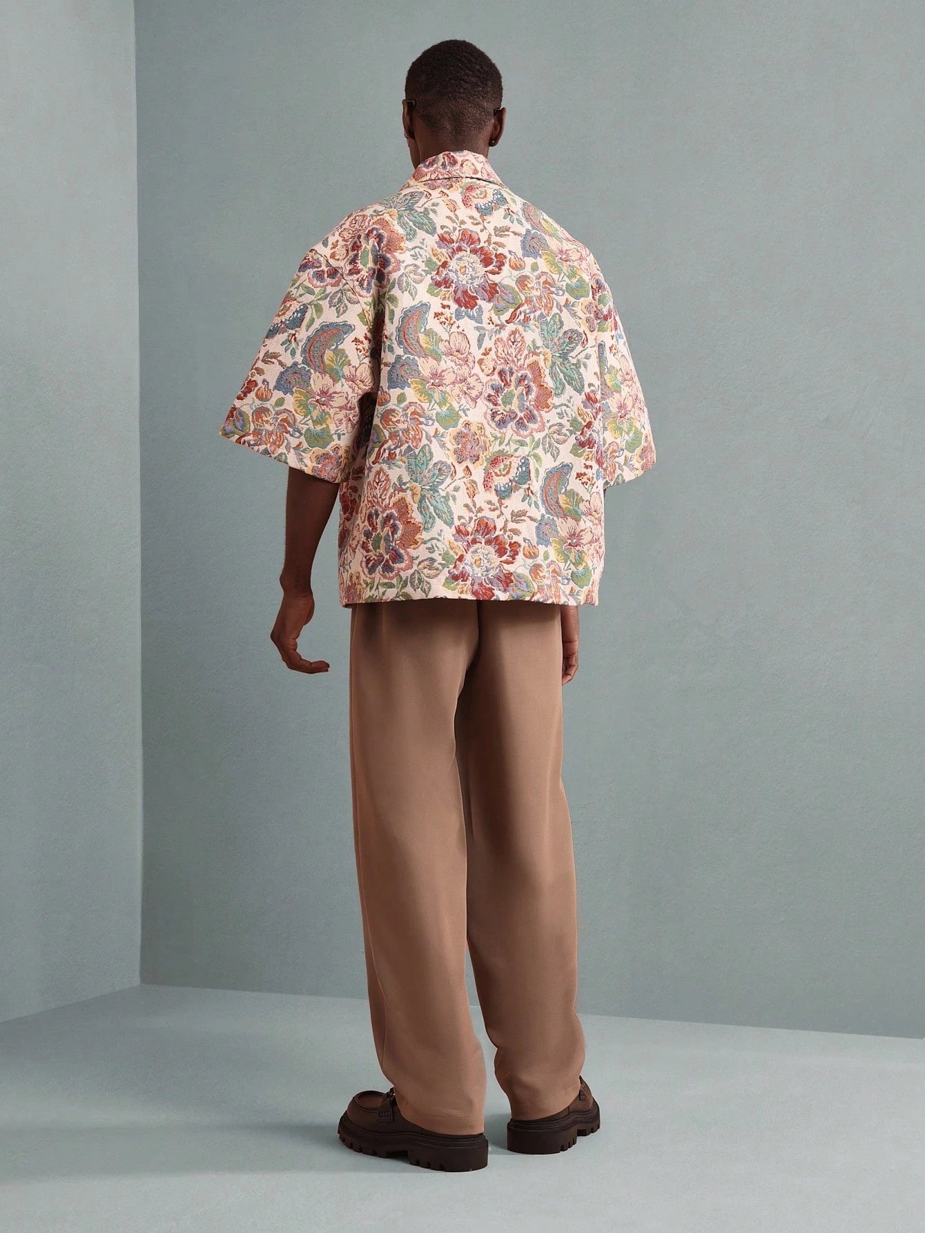 SUMWON Luxury Tapestry Print Button-Up Shirt Boxy Oversized Short Sleeve Summer Festival Casual Designer Relaxed Fit Floral Pattern Resort Wear
