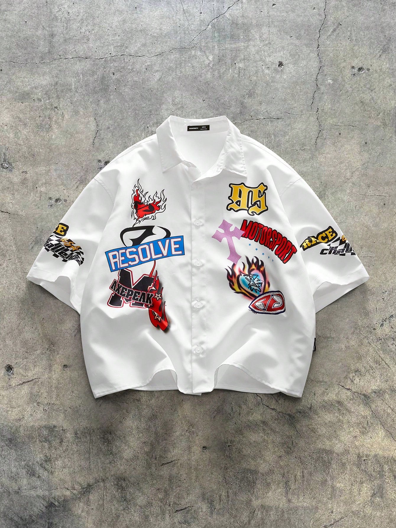 AXEPEAK Assorted Sizes Men Casual Street Style Lapel Short Sleeve Loose Fit Digital Print White Shirt, Streetwear Style