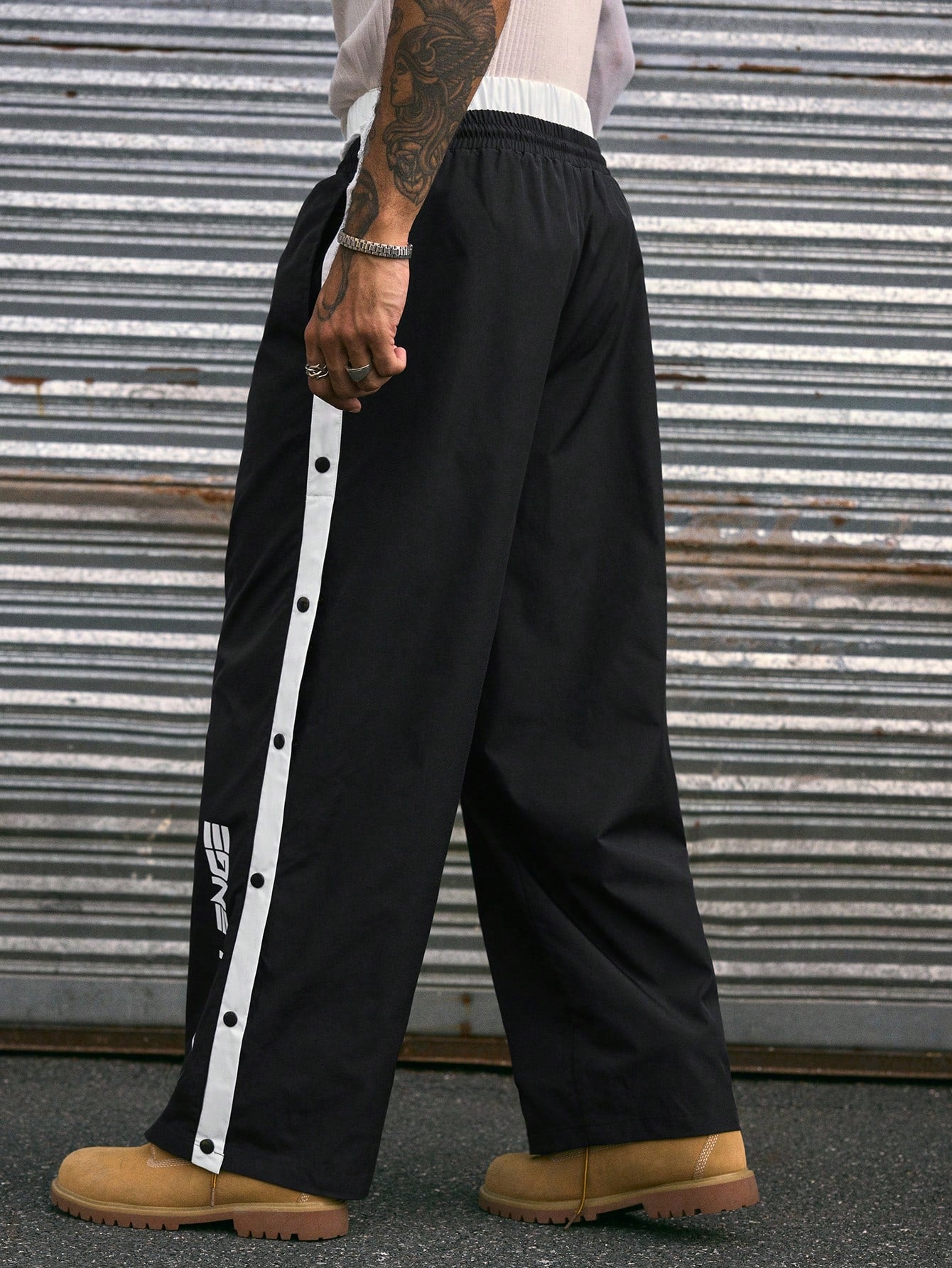 AXEPEAK Multi-Size Fashionable Street Style Wide Leg Pants for Men
