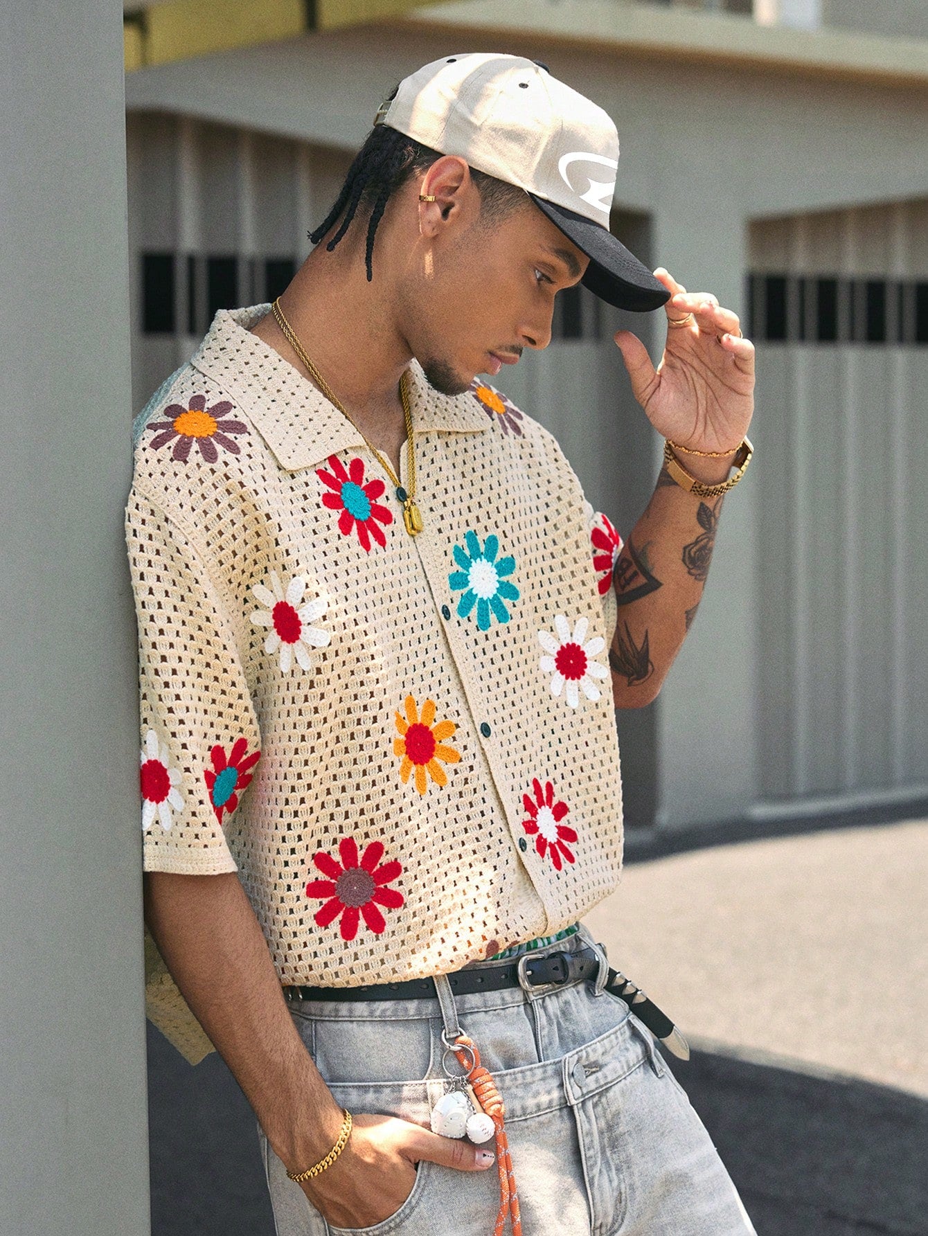 AXEPEAK Colorful Floral Collar Open Cardigan for Men, Streetwear Style