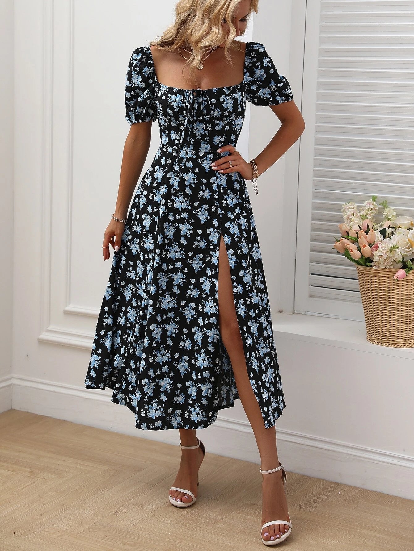 Women's Floral A-Line Maxi Dress with Split Thigh for Holiday Beach Getaways