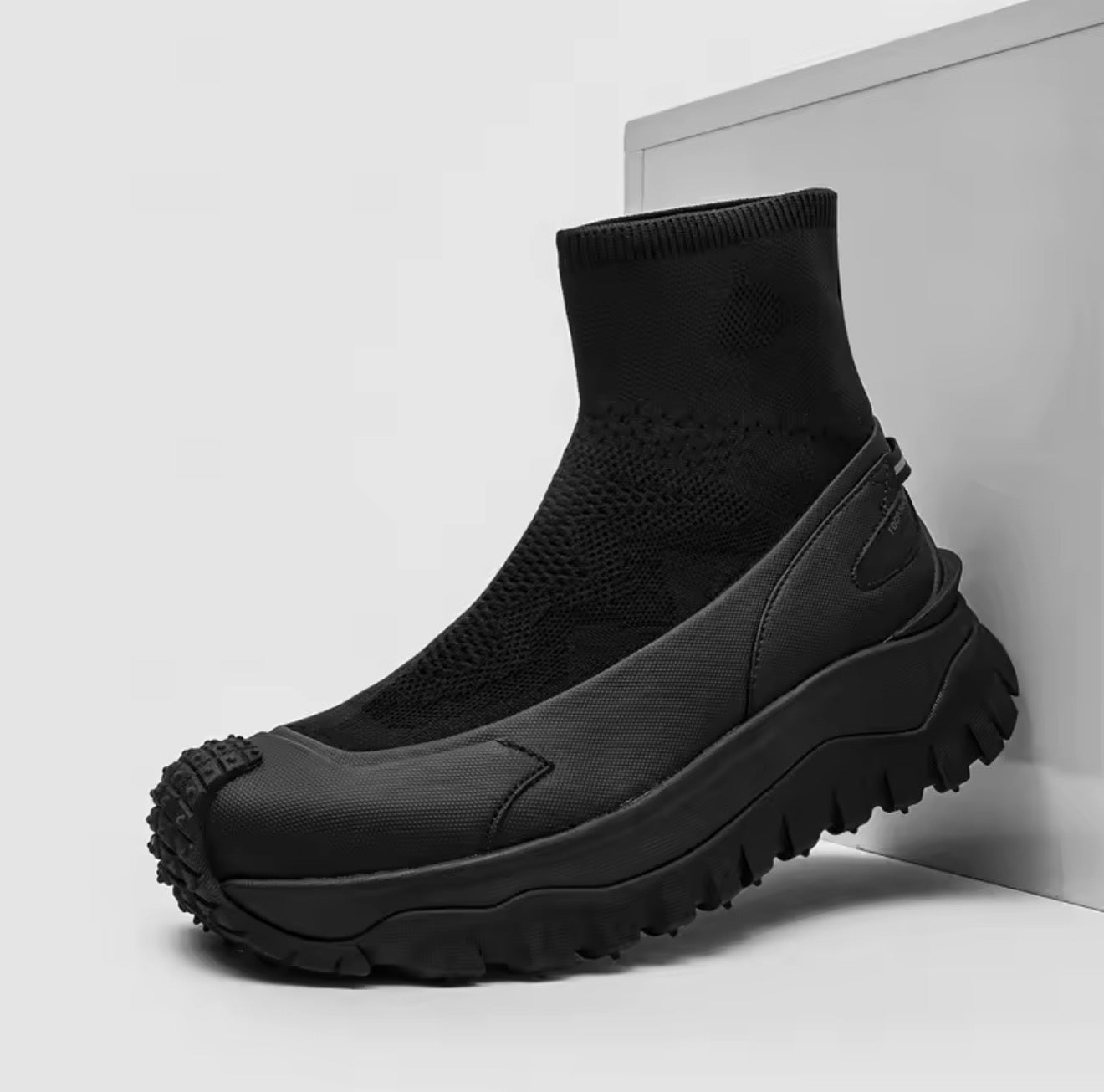 European Station Autumn/Winter New Splicing Men Boots Knitted Height Increase Naughty  Handsome Chelsea Fashion Boots