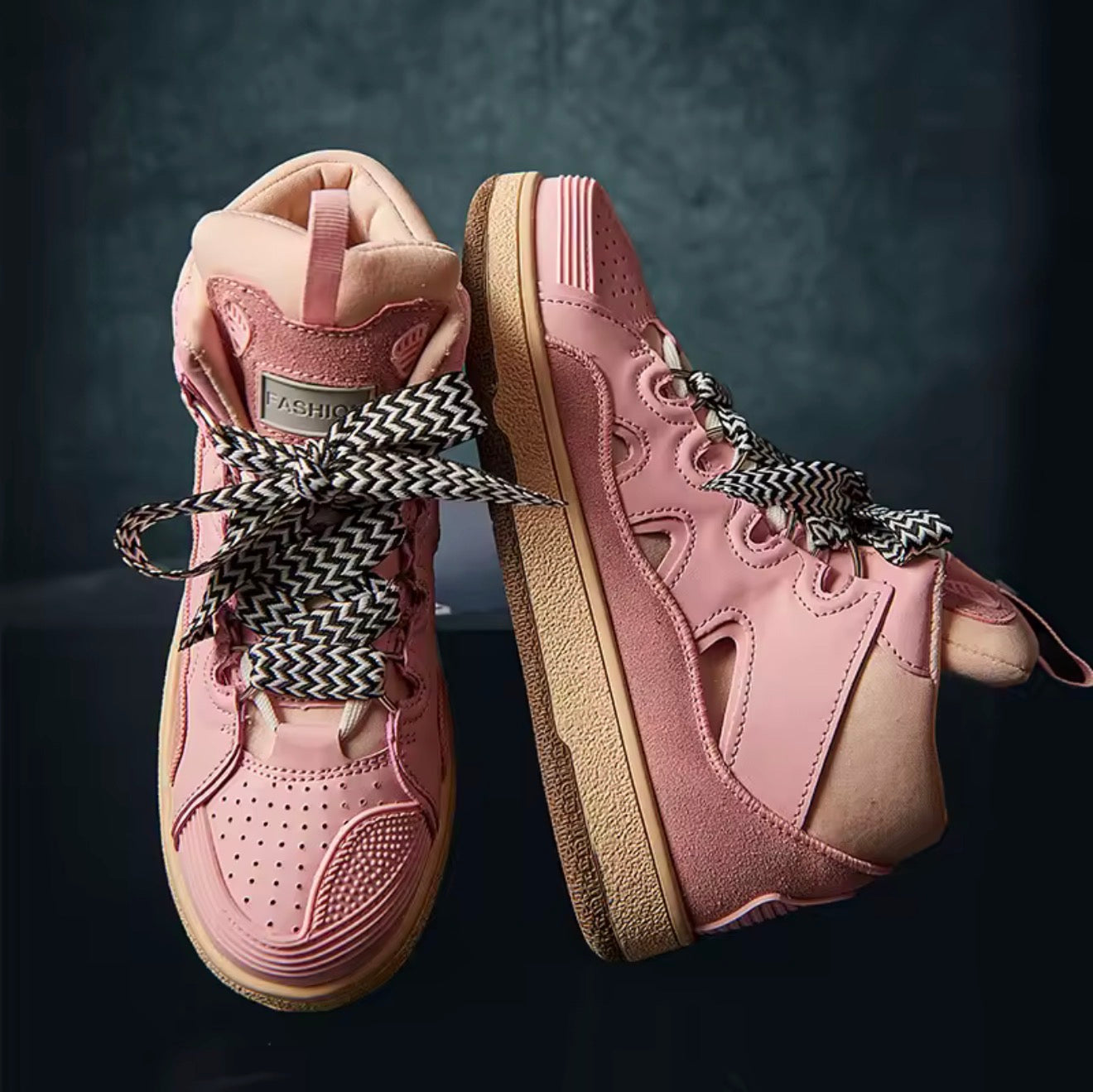 Women’s Luxury Casual Sneakers Breathable Trainers for Walking & Running