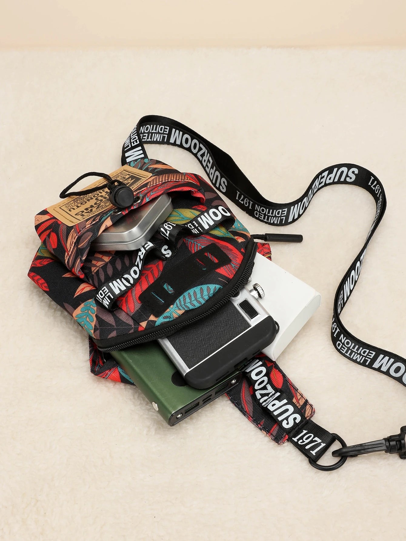 Mini Men Letter & Graphic Sling Bag Chest Bag Fanny Pack Crossbody Bag for Travel Work Sport Essentials Lightweight anti Theft Going Out with Adjustable Strap Fabric Cartoon Print Camouflage Leisure Print Thanksgiving Gifts Side Bag Hip Bag Holiday Essentials Summer Back to School the Sporty Life Summer Bag Spring Break Bag Pack Belt Bag Waist Bag School Supplies Purse Side Bags for Men Belts New Life Items for Students Men Essentials Purse Essentials Graduation