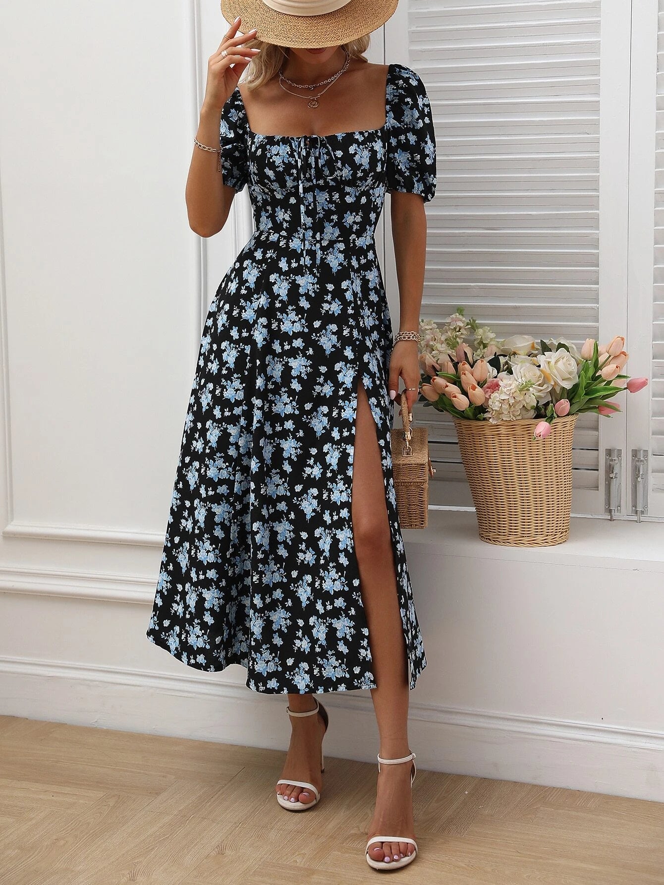 Women's Floral A-Line Maxi Dress with Split Thigh for Holiday Beach Getaways