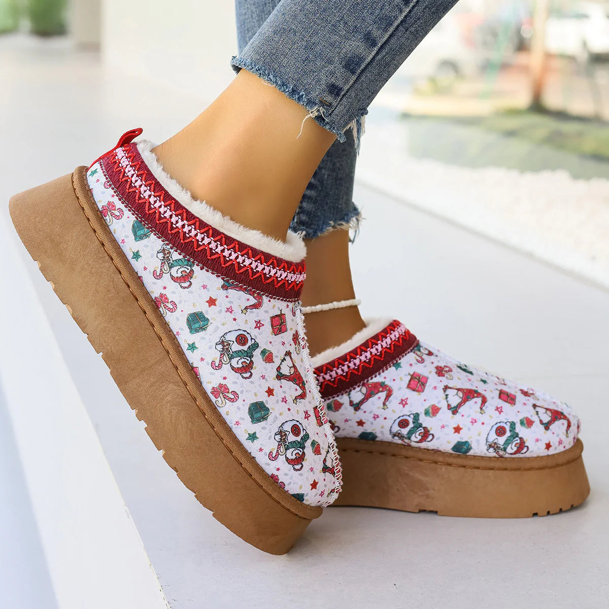 Women'S Cartoon Christmas Print Ankle Boots Casual Slip on Plush Lined Home Shoes Comfortable Winter Short Boots