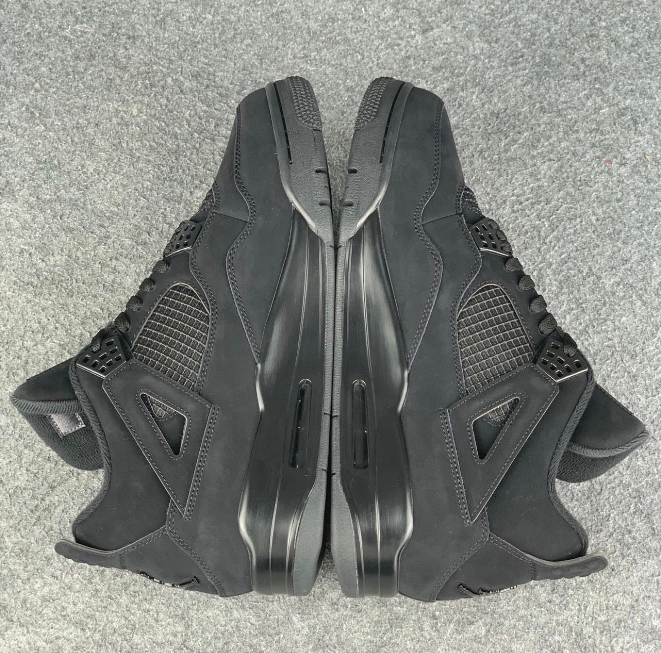 Jordan 4 Retro Black Cat (2020)