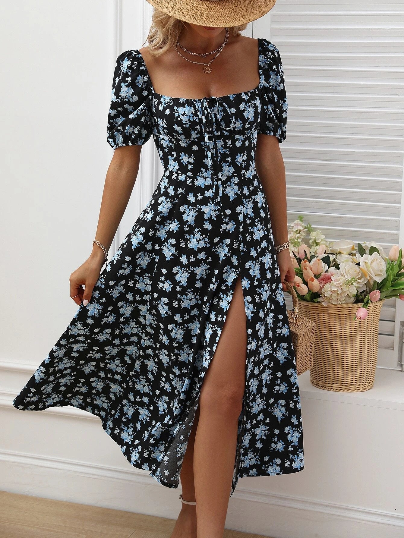 Women's Floral A-Line Maxi Dress with Split Thigh for Holiday Beach Getaways