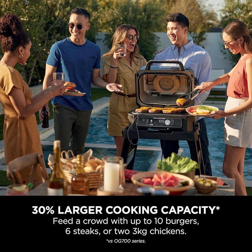 Woodfire Pro Connect XL Electric BBQ Grill and Smoker with App Control, Digital Probe, Large 7-in-1 Outdoor Grill and Air Fryer with Woodfire Pellets, Weather Resistant, Blue and Black OG901UK