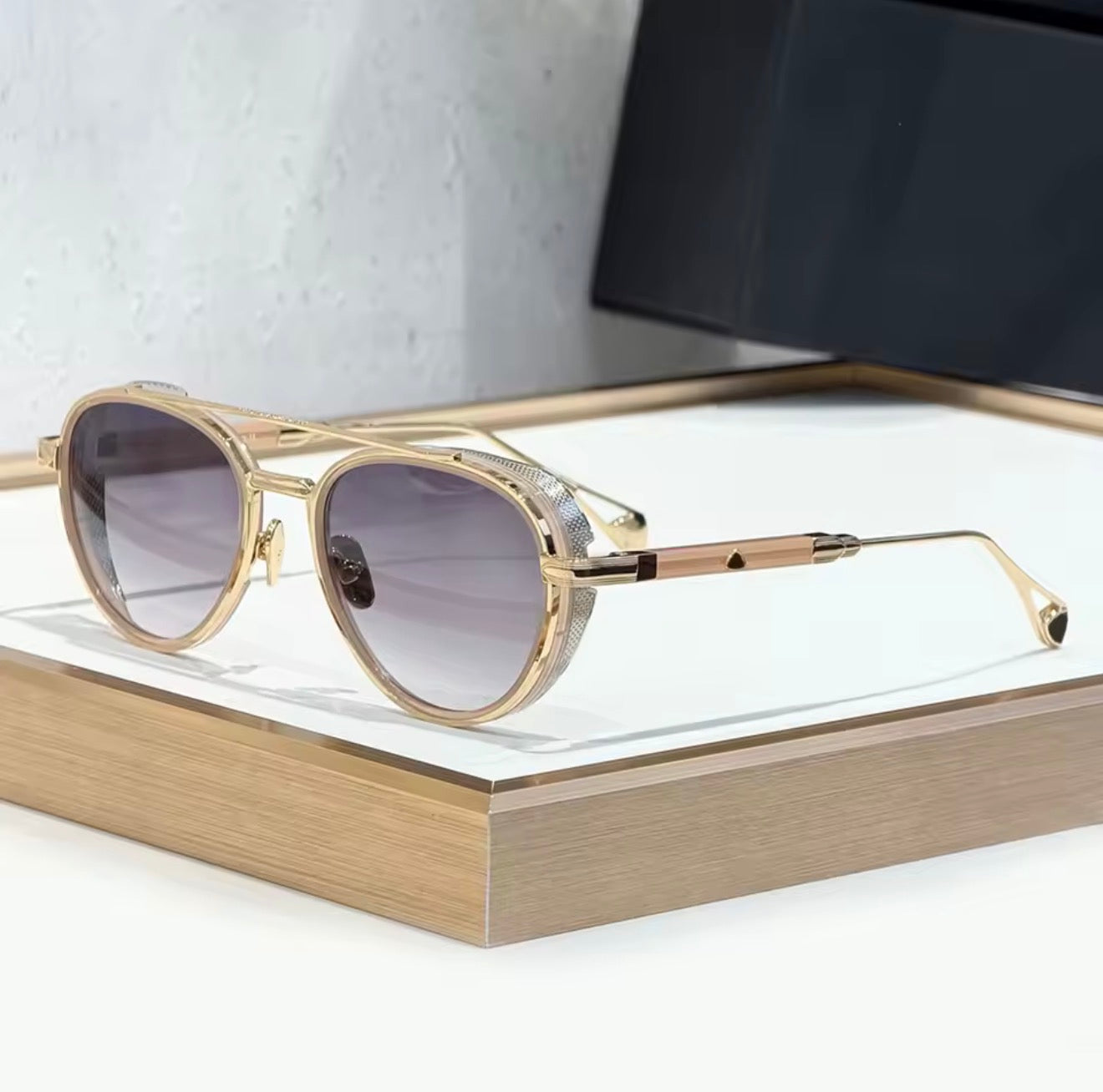 MAYB-PADKYLOB Luxury Round Metal Sunglasses