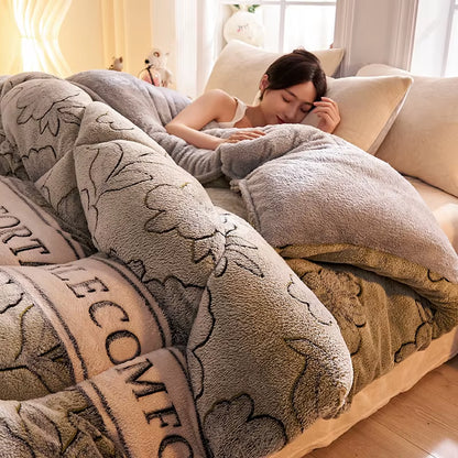 Lamb Fleece Blanket Winter Super Warm Quilt Autumn Spring Bedding Milk Fleece Comforter 5Kg Thickened Dormitory Single Double