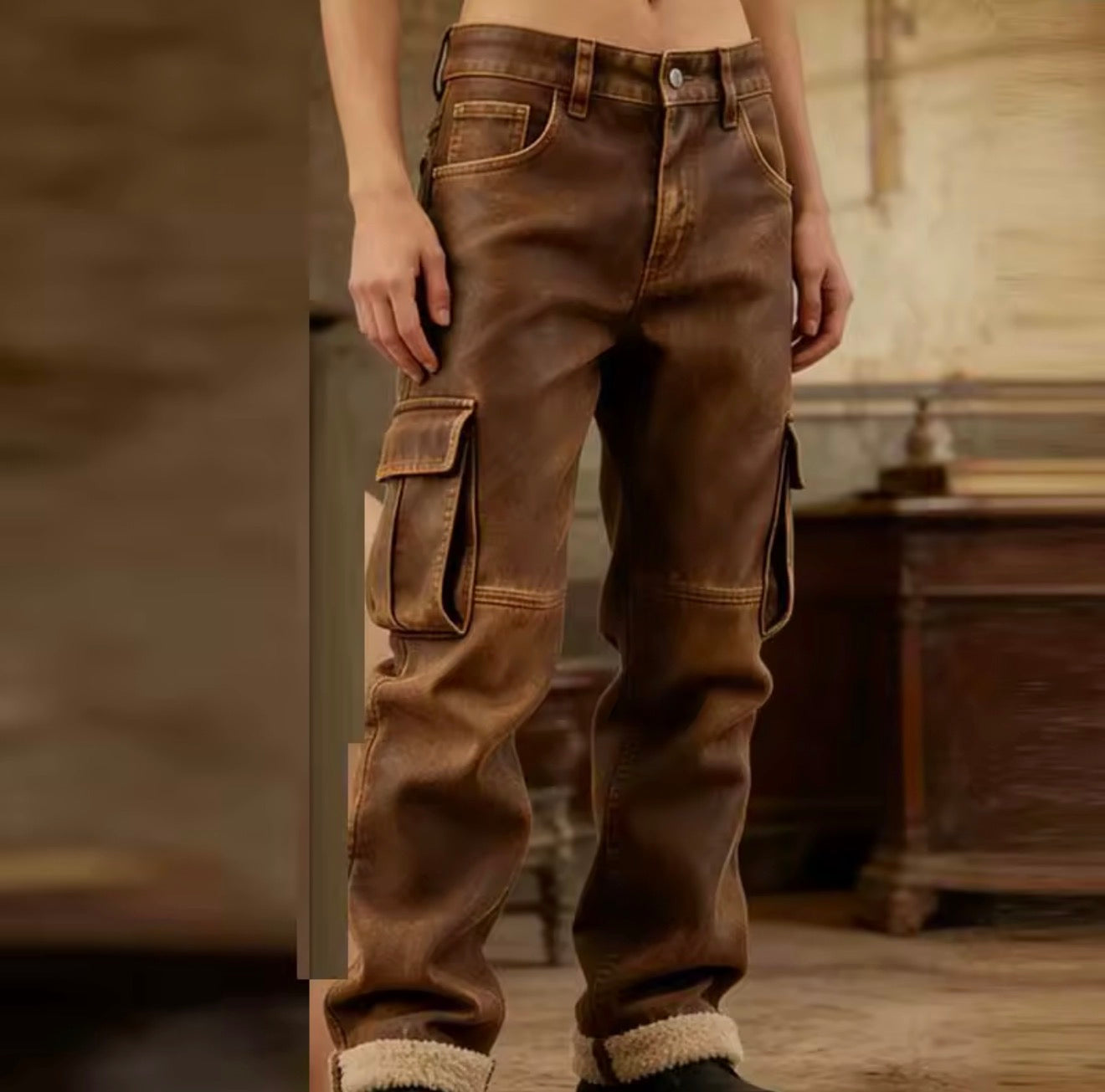 Vintage Brown Cargo Pants Men Retro Casual Outdoor Pants 2026 Winter Multi-Pocket Velvet Warm PU Leather Straight Leg Pants Men