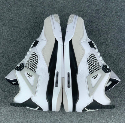 Air Jordan 4 Retro 'Military Black'