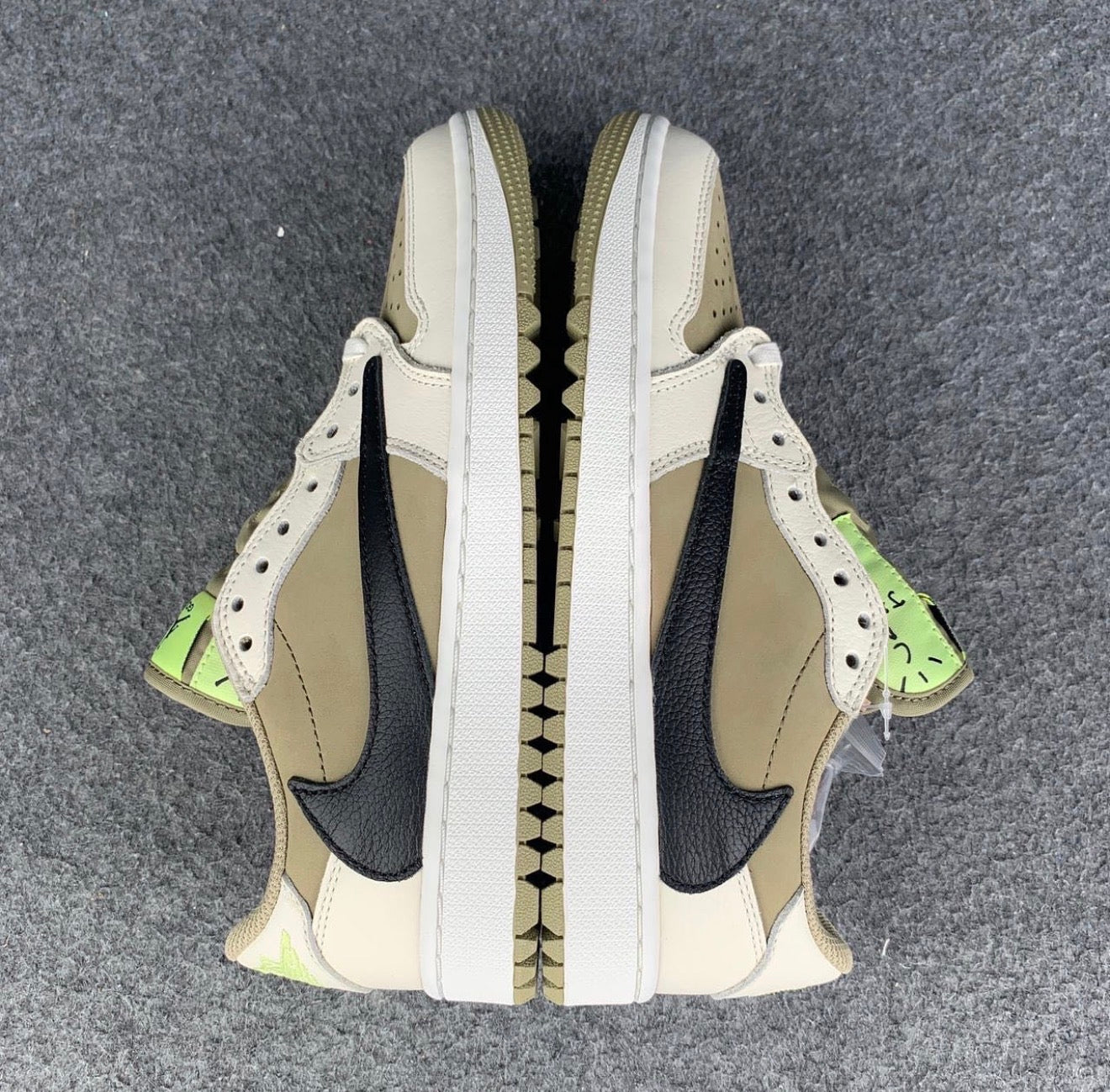 Travis Scott x Air Jordan 1 Low 'Golf'