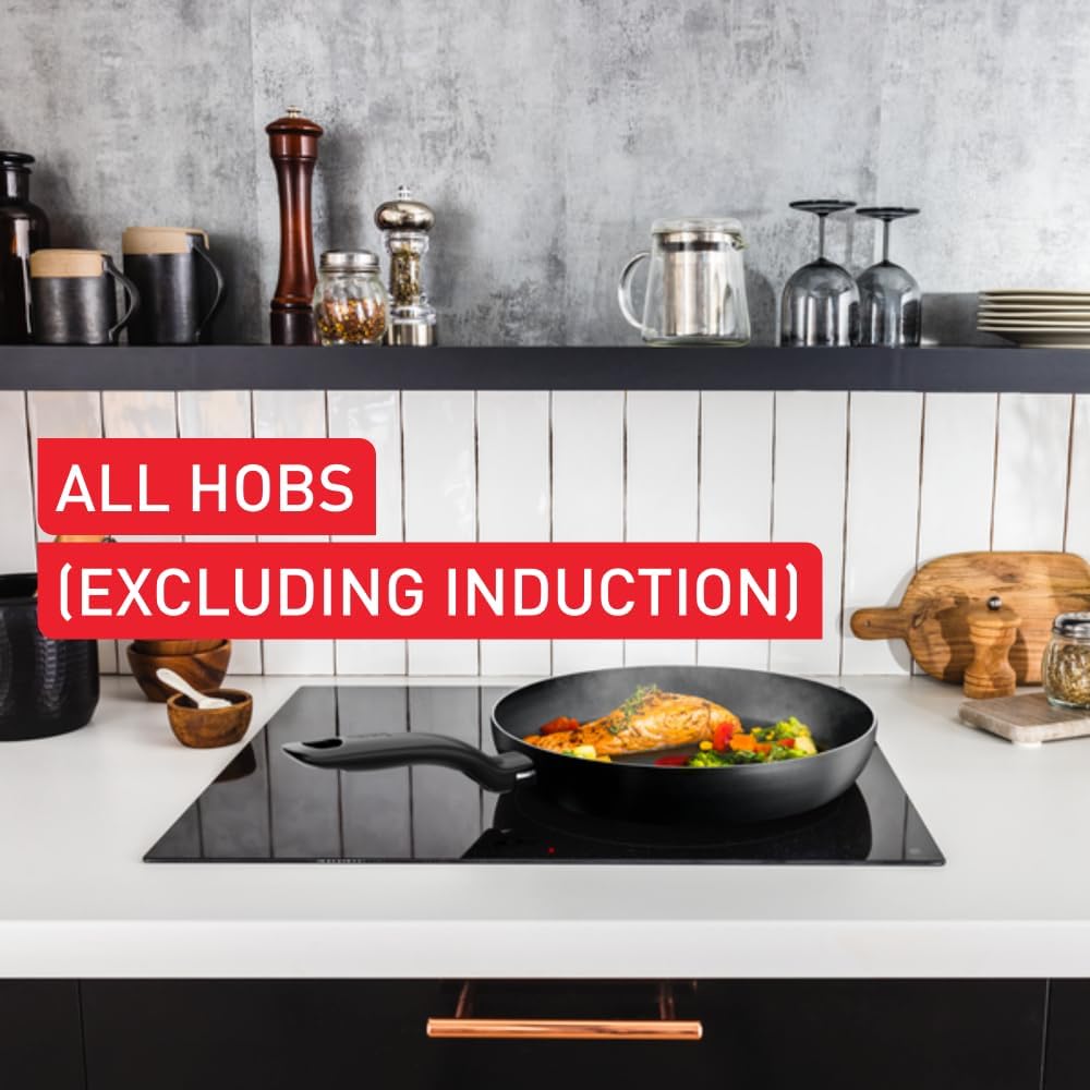 Tefal Essential Frying Pan 30 Cm, Non-Stick Coating, Metal Safe, All Hobs Compatible except Induction, Flawless Glide, Everyday Use, B9410744