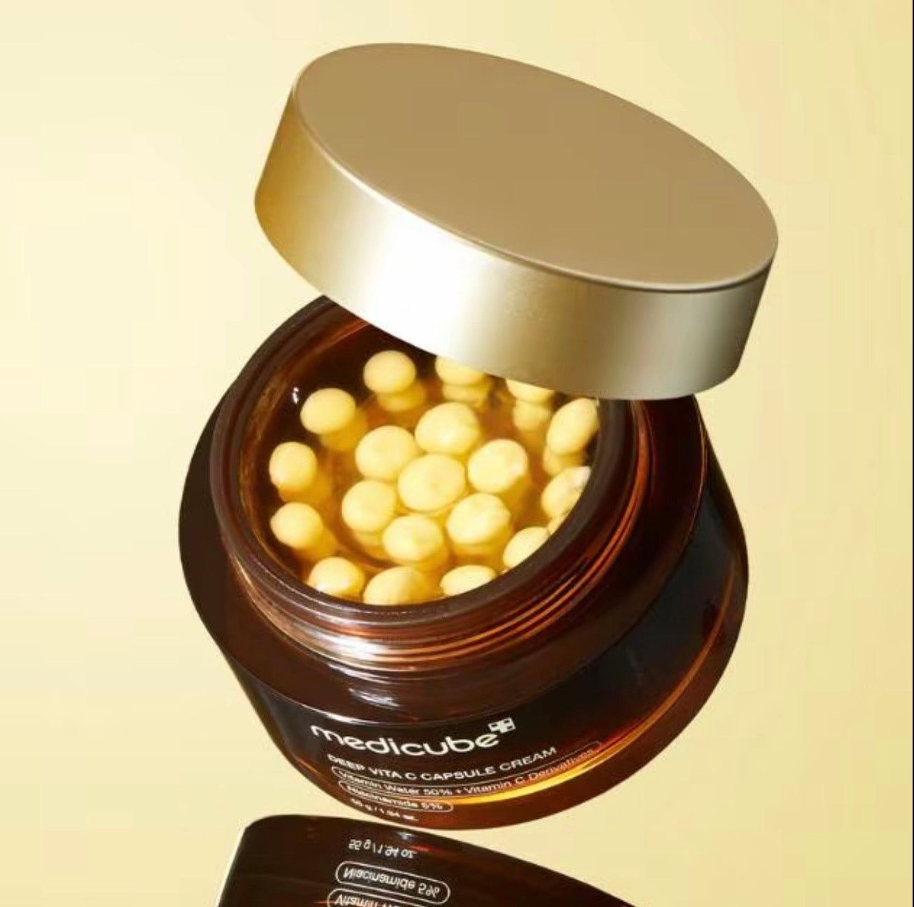 medicube Deep Vita C Capsule Cream Golden Boba Vitamin Cream