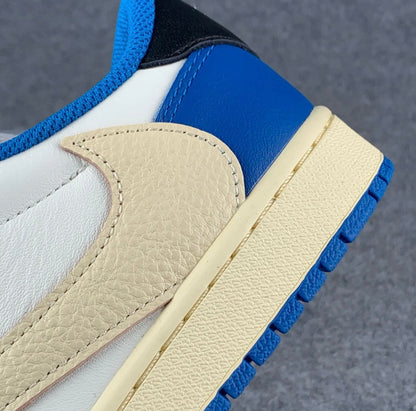 Fragment Design x Travis Scott x Air
Jordan 1 Retro Low