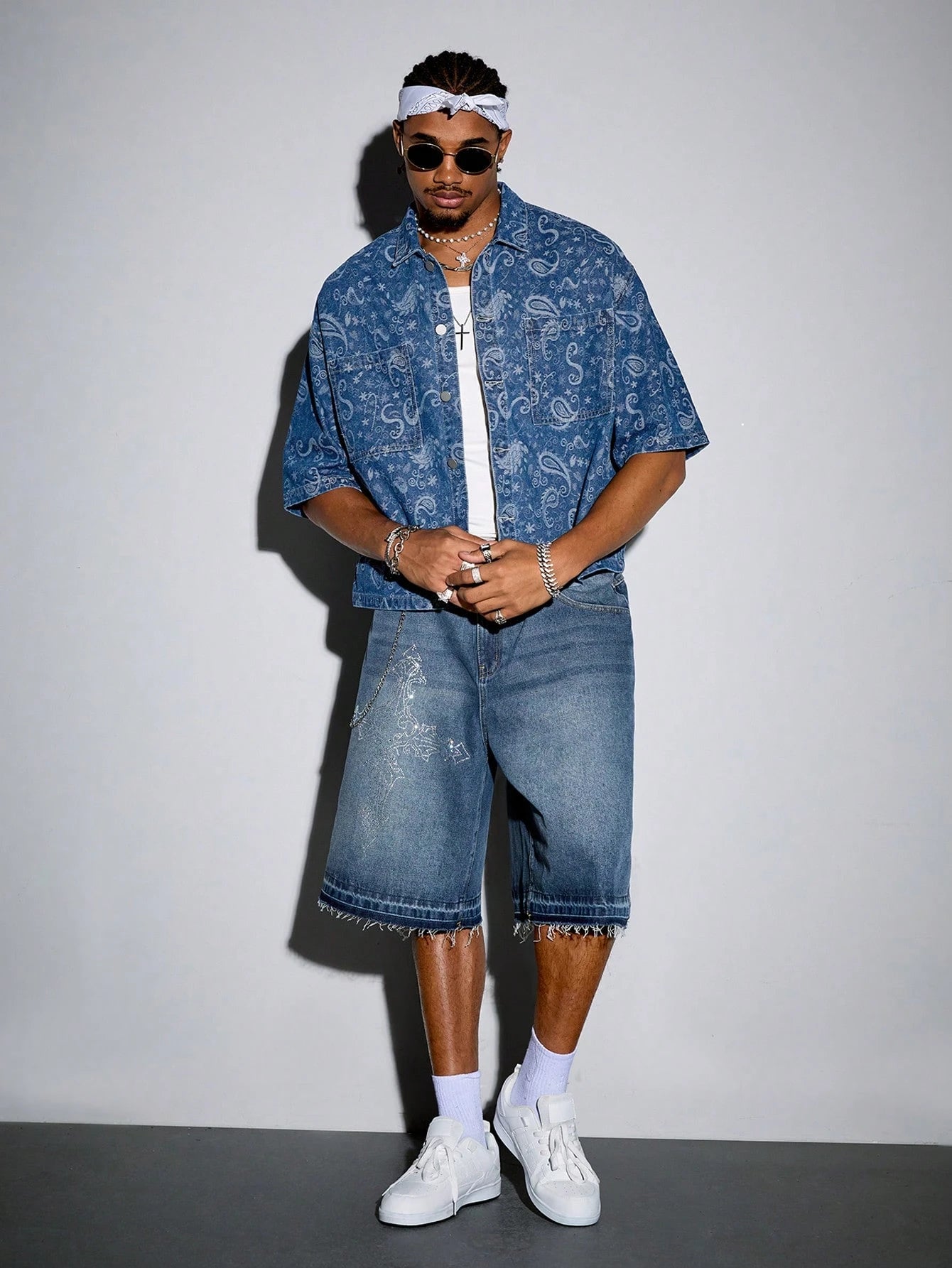 ROMWE MEN Grunge Punk Men'S Summer Vacation Paisley Print Patchwork Pocket Short Sleeve Denim Shirt