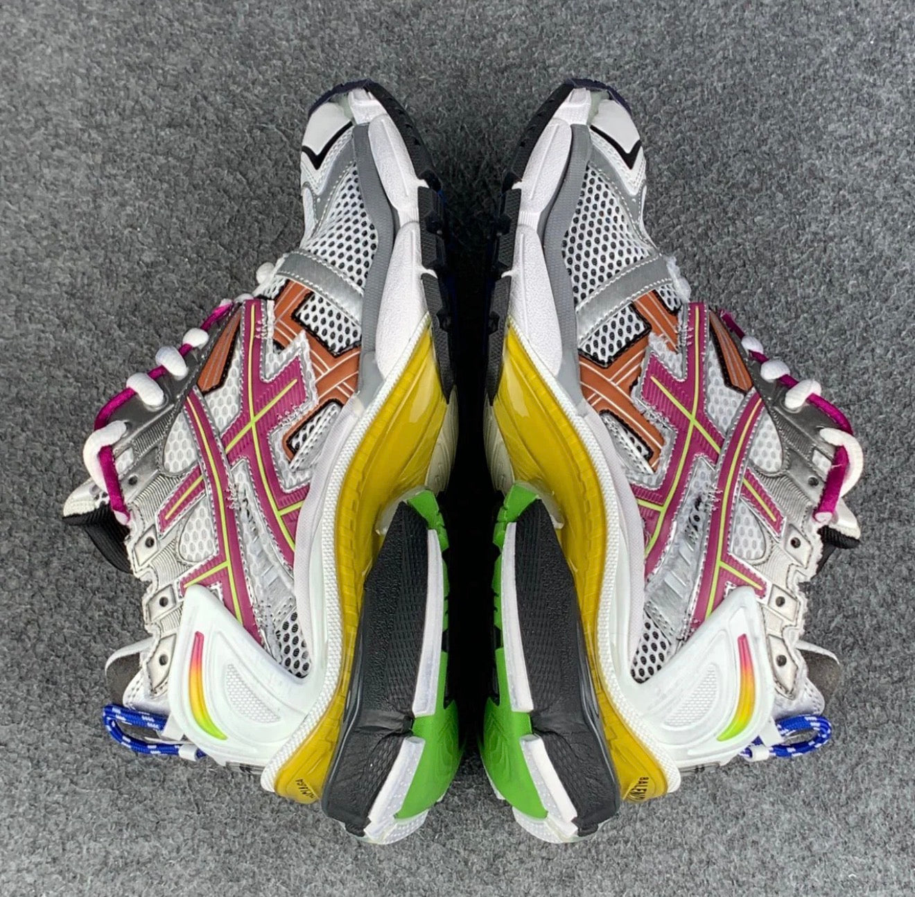 Balenciaga Wmns Runner Sneaker
'Multicolor"