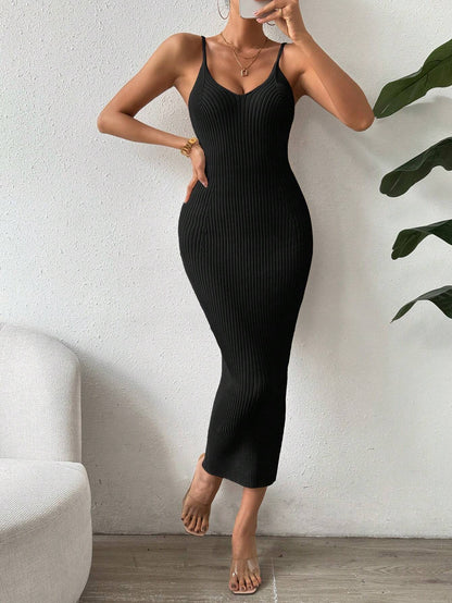 Raffinée Women's Elegant Solid Color Slim Fit Sleeveless Knit Sweater Dress