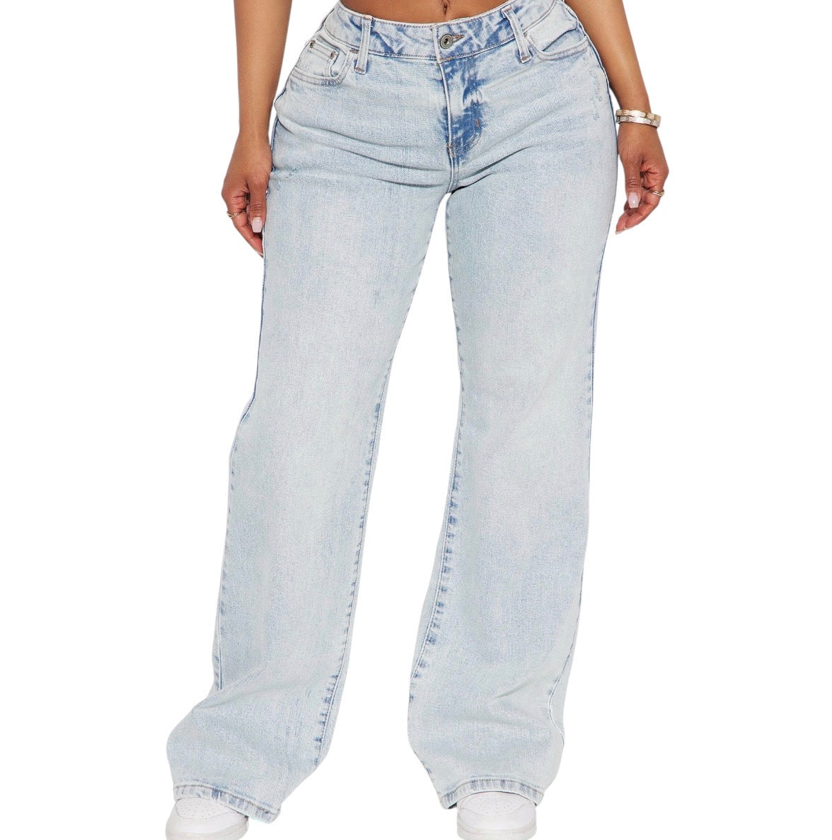 Mellow Moments Low Rise Wide Leg Jeans Light Wash