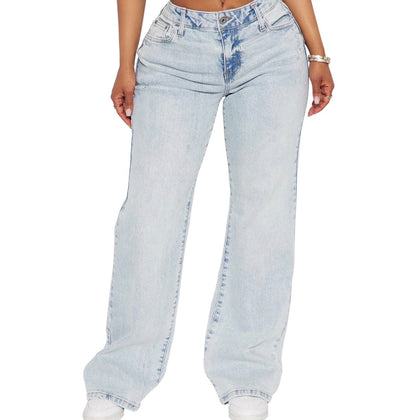 Mellow Moments Low Rise Wide Leg Jeans Light Wash