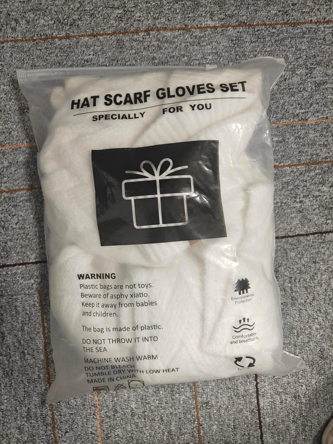 Womens Hat Scarf and Touch Screen Gloves Set Ladies Women Winter Scarf Warm Fleece Lined Beanie Skull Caps for Men Women