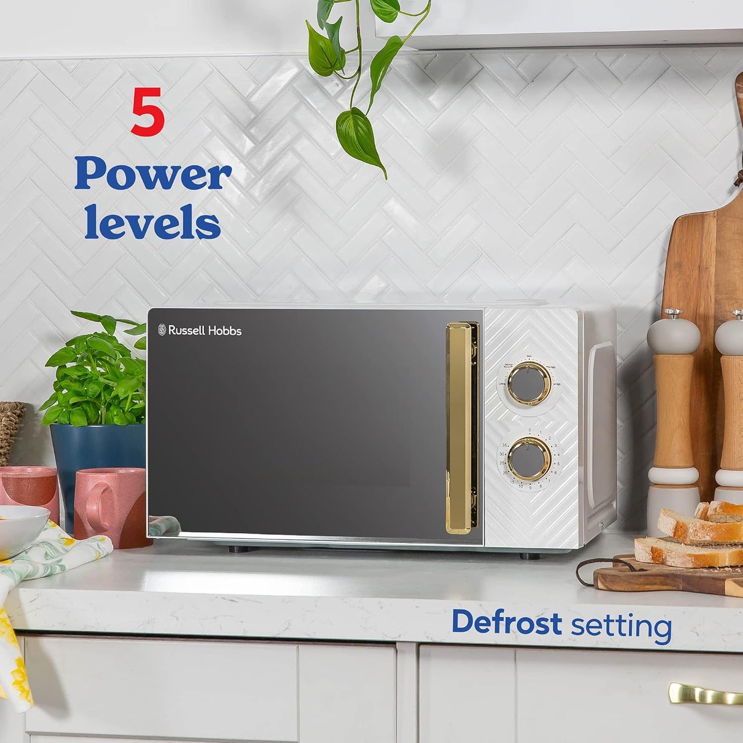 Russell Hobbs  Litre 700W White Solo Manual Microwave with Groove Design, 5 Power Levels, Integrated Timer and Defrost Function, Easy Clean RHMM723