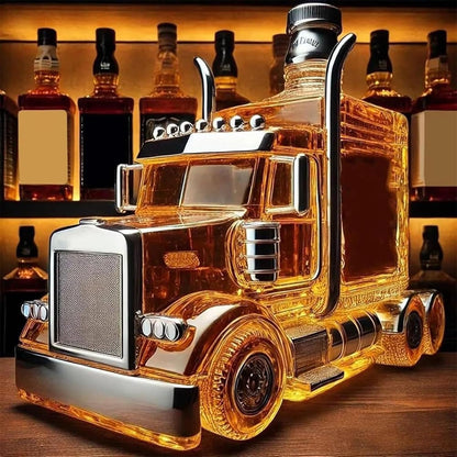 Semi Truck Whiskey Bottle, 300Ml Car Shaped Whiskey Decanter Bottle, Funny Home Bar Decor, Truck Driver Gifts for Dad(A)