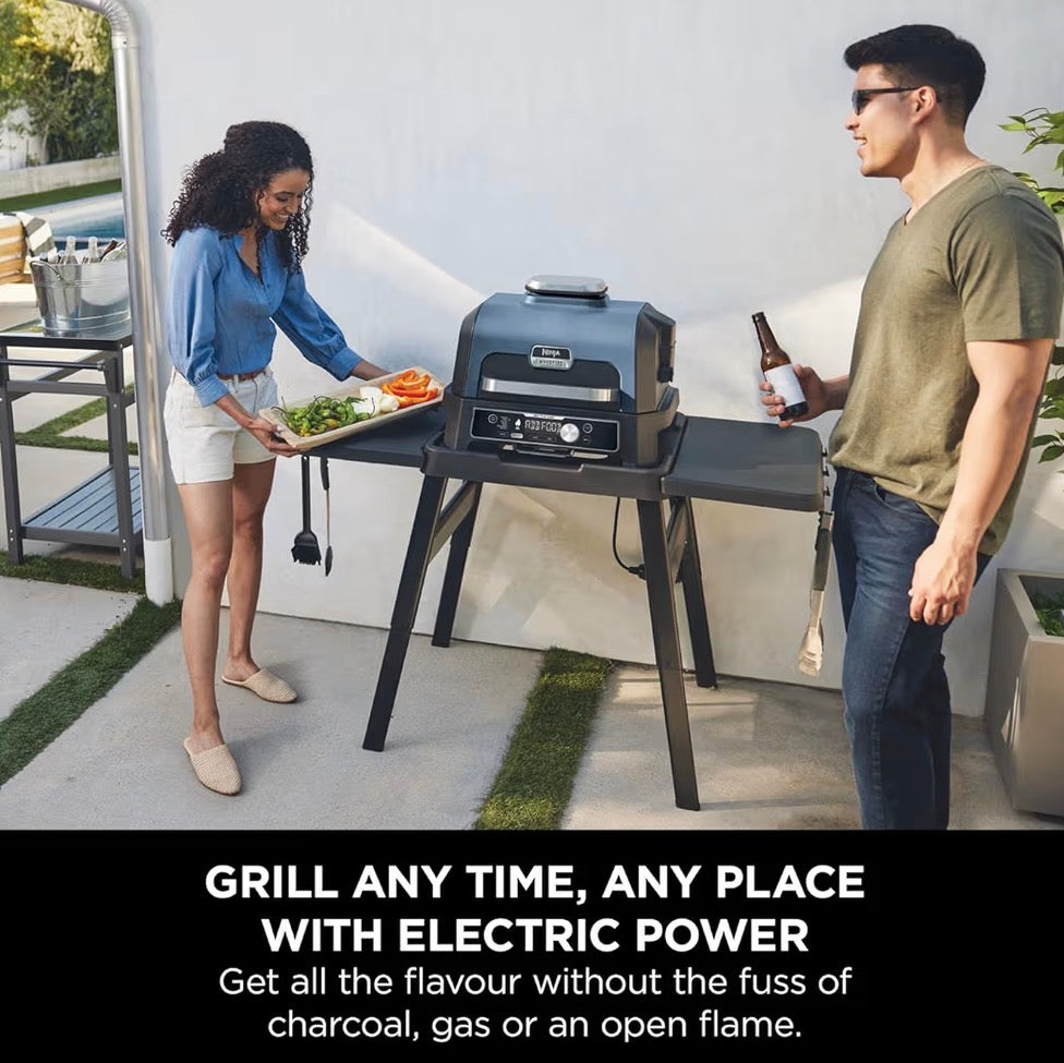 Woodfire Pro Connect XL Electric BBQ Grill and Smoker with App Control, Digital Probe, Large 7-in-1 Outdoor Grill and Air Fryer with Woodfire Pellets, Weather Resistant, Blue and Black OG901UK