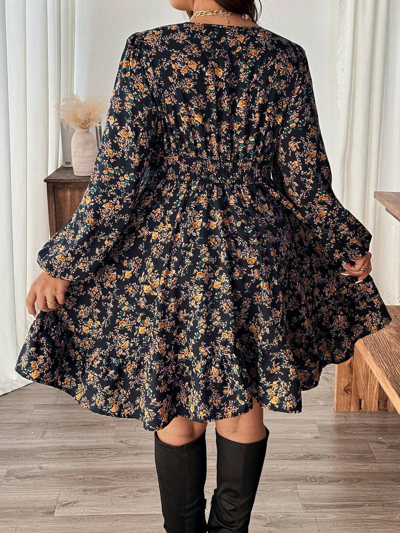 Plus Size Ditsy Floral Dress with Lace Trim and Lantern Sleeves for Autumn