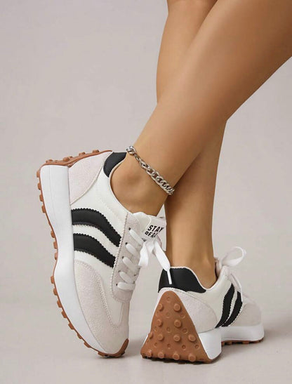 Women’s Thick Sole Chunky Sneakers