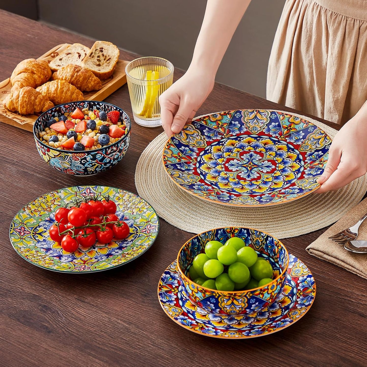 SIMI Dinner Set- 18 Pieces for 6 People, Porcelain Plates and Bowls Set, Bohemian Style Dinnerware Sets, Scratch Resistant Dinner Service Set, Dishwasher and Microwave Safe