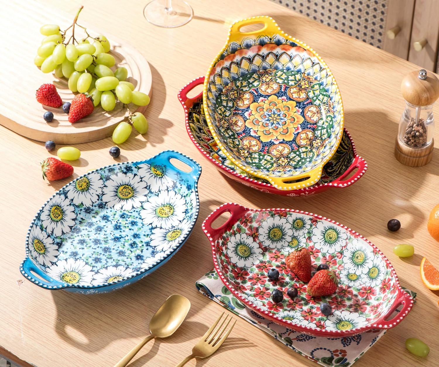 Salad Bowl Set of 4, Porcelain Large Pasta Bowl/Fruit Bowls with Handles - 32 OZ, Vibrant Colour Large Boho Bowls Serving Dishes for Entertaining/Party/Christmas
