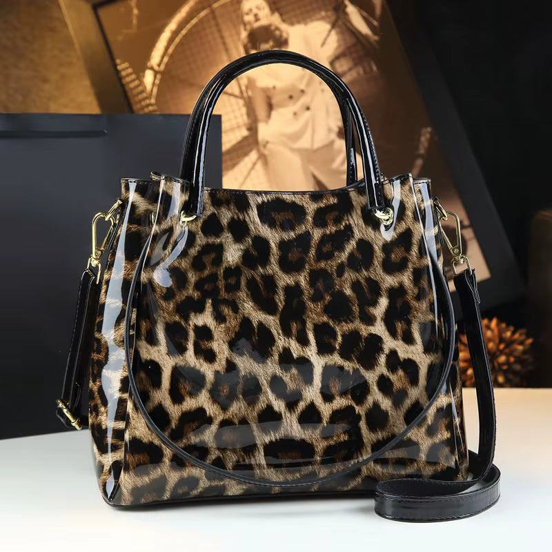 2025 Women Handbags New Tote Bag Fashion Crocodile Print Bucket Bag Retro Shoulder Messenger Bags Trend