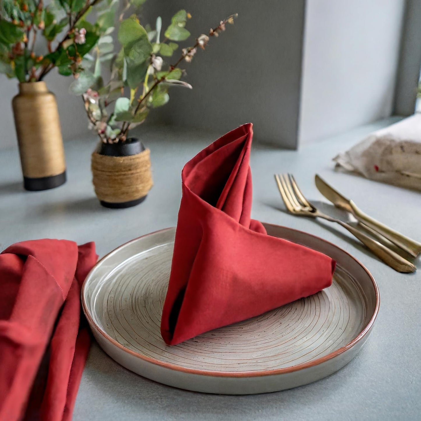 Cotton Cloth Napkins Set of 12-100% Cotton 46 X 46 Cm Reusable Christmas Red Dinner Napkins - Heavy Weight Hotel Quality Pure Cotton Fabric - Ideal for Xmas Dinner & Events (Red, Cotton)