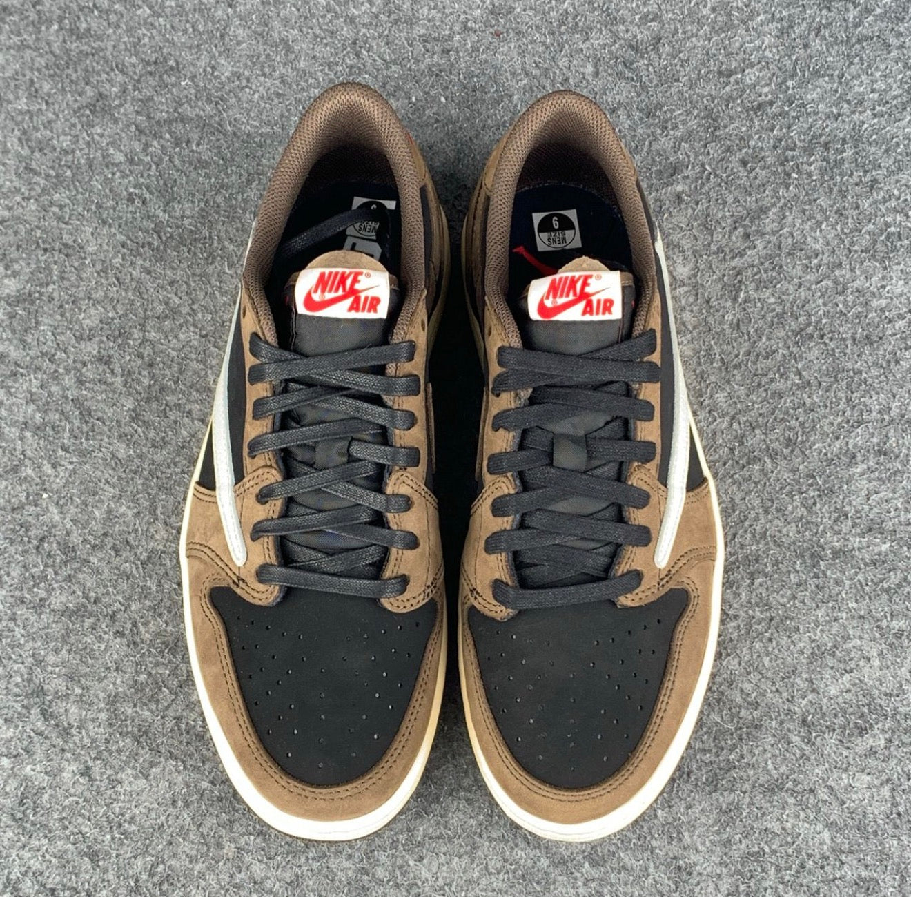 Travis Scott x Air Jordan 1 Low 'Mocha'