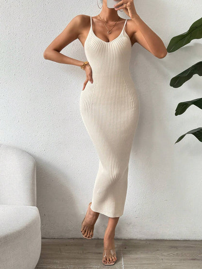 Raffinée Women's Elegant Solid Color Slim Fit Sleeveless Knit Sweater Dress