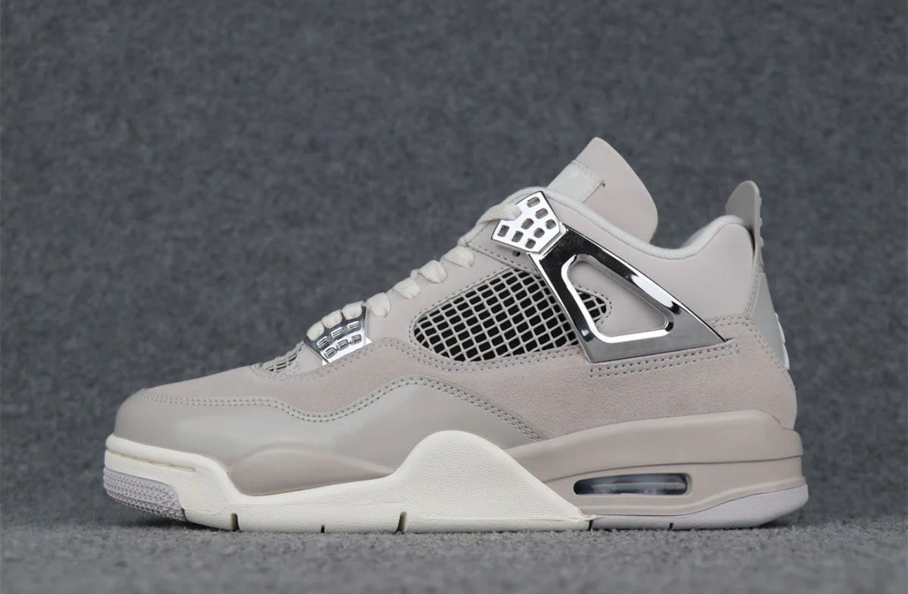 Wmns Air Jordan 4 Retro 'Frozen Moments'