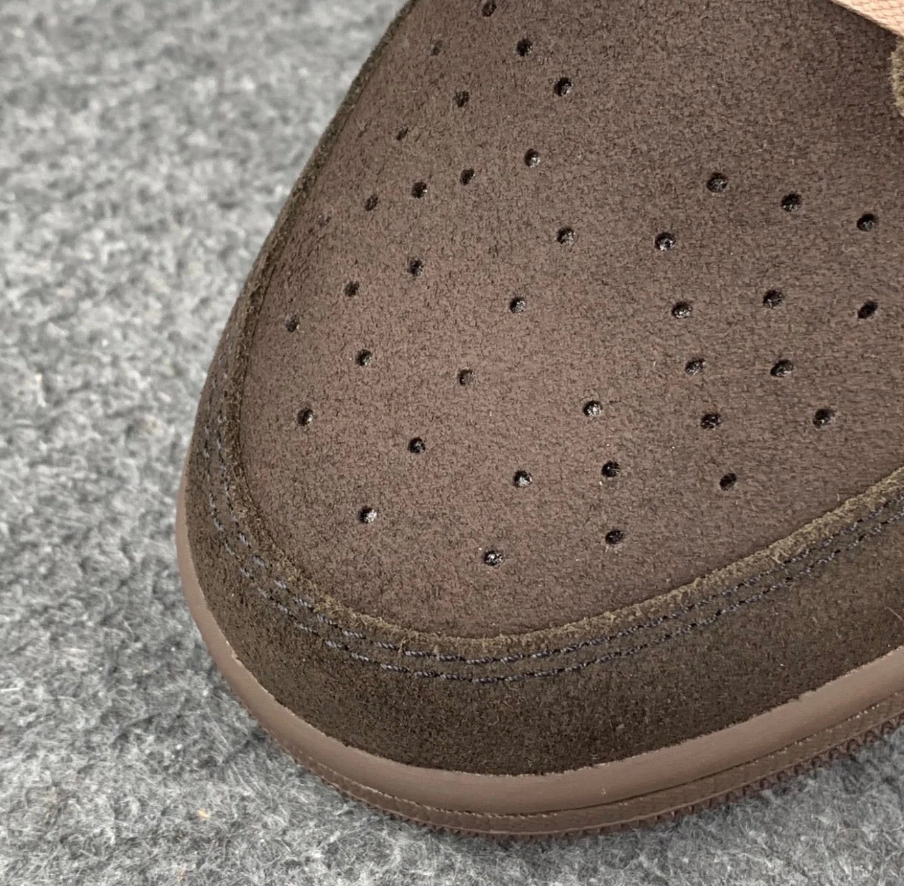 Travis Scott x Air Jordan 1 Retro Low OG SP 'Velvet Brown'