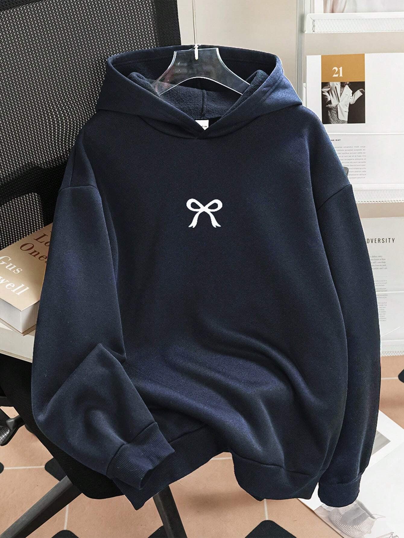 Tween Girls' Casual Bow Print Hooded Sweatshirt - Autumn/Winter Collection