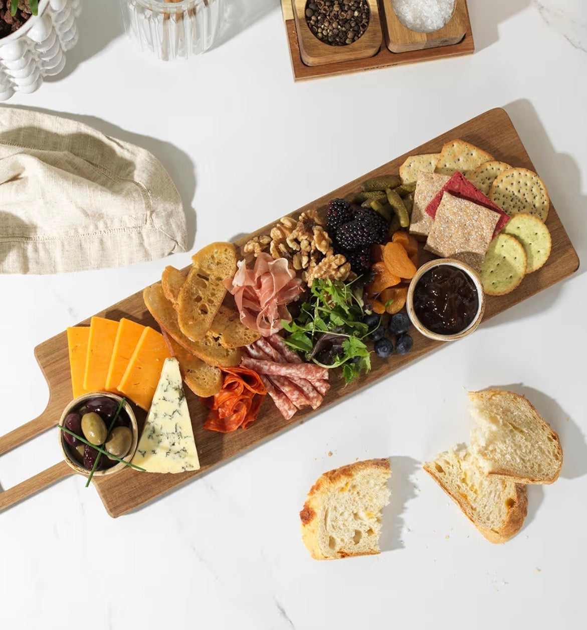 Salter Toronto Kettle, Toaster & Serving Board Set – Kitchen Countertop, 55cm & 60cm Serving Board, Chopping & Pizza Boards, FSC®- Certified Acacia Wood, Wide Slot Toaster, 3kW Rapid Boil, White