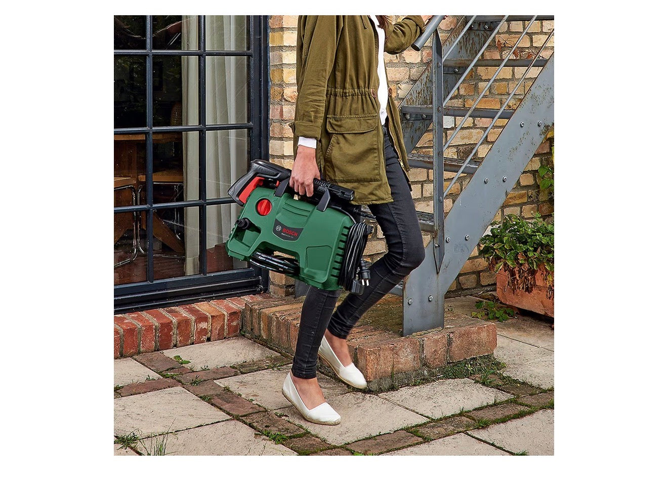 Bosch EasyAquatak 110 High Pressure Washer 110 Bar with Detergent Nozzle